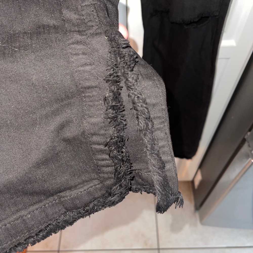 BCBG MAXAZRIA destroyed black‎ jeans sz 30 - Picture 5 of 5